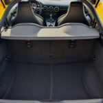 Audi-TT-geel-interieur foto 2
